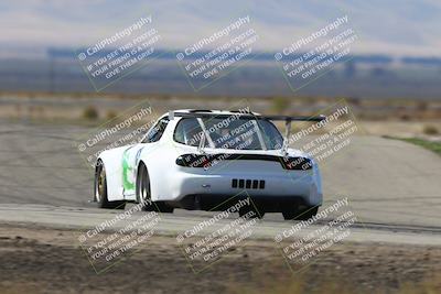 media/Oct-26-2025-CalClub SCCA (Sun) [[8ce1e69566]]/Group 4/Grapevine/